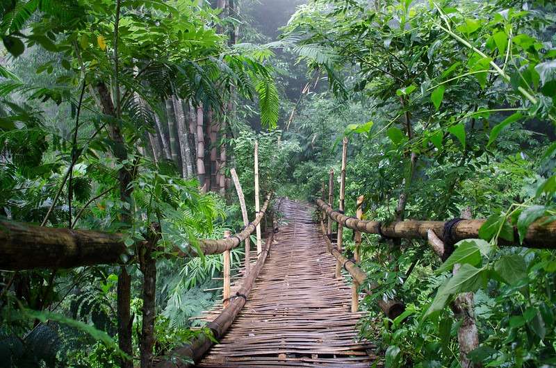 FloresOverland WaeRebo Trekking