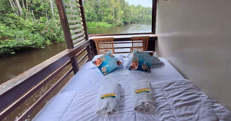 Junge Balcony Cabin